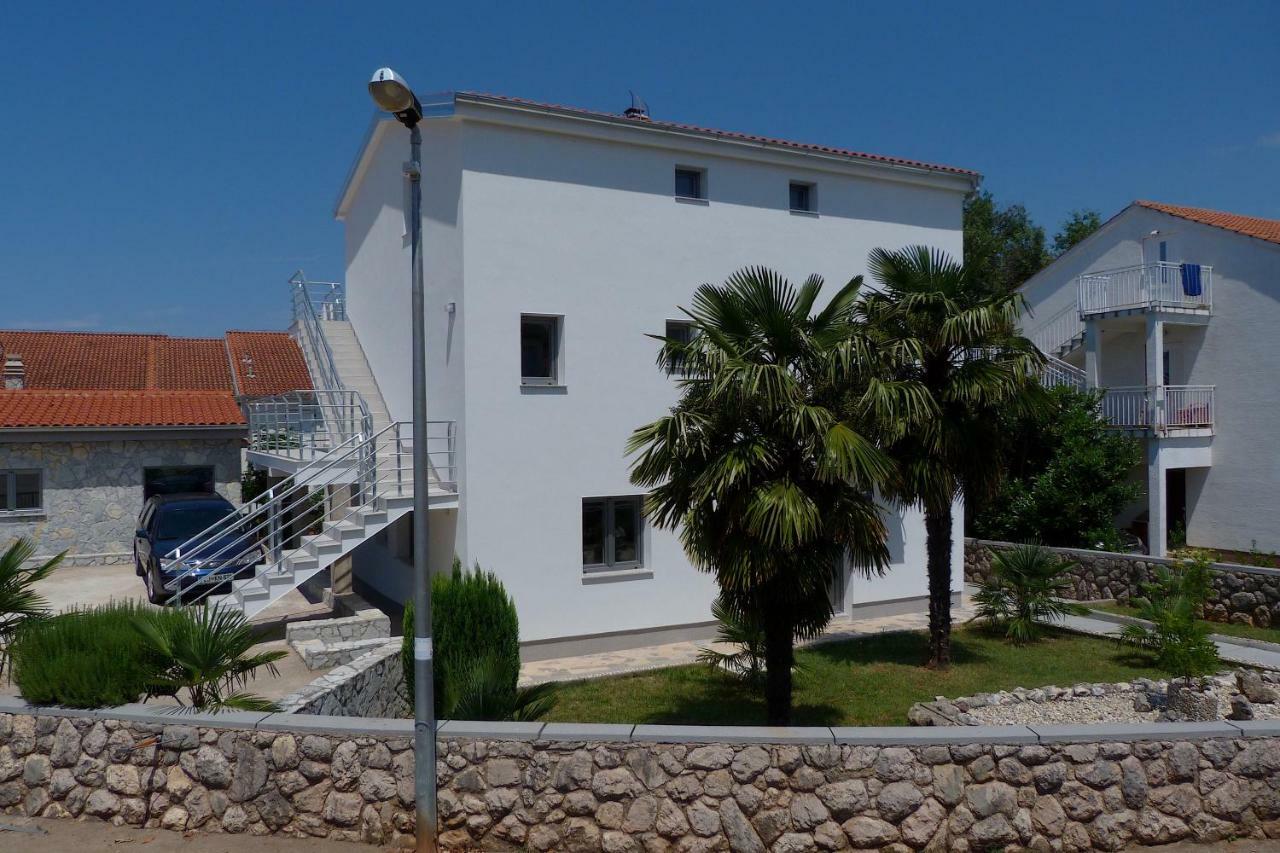 Apartments Monja & Dadi, Malinska, Vantacici Exteriér fotografie