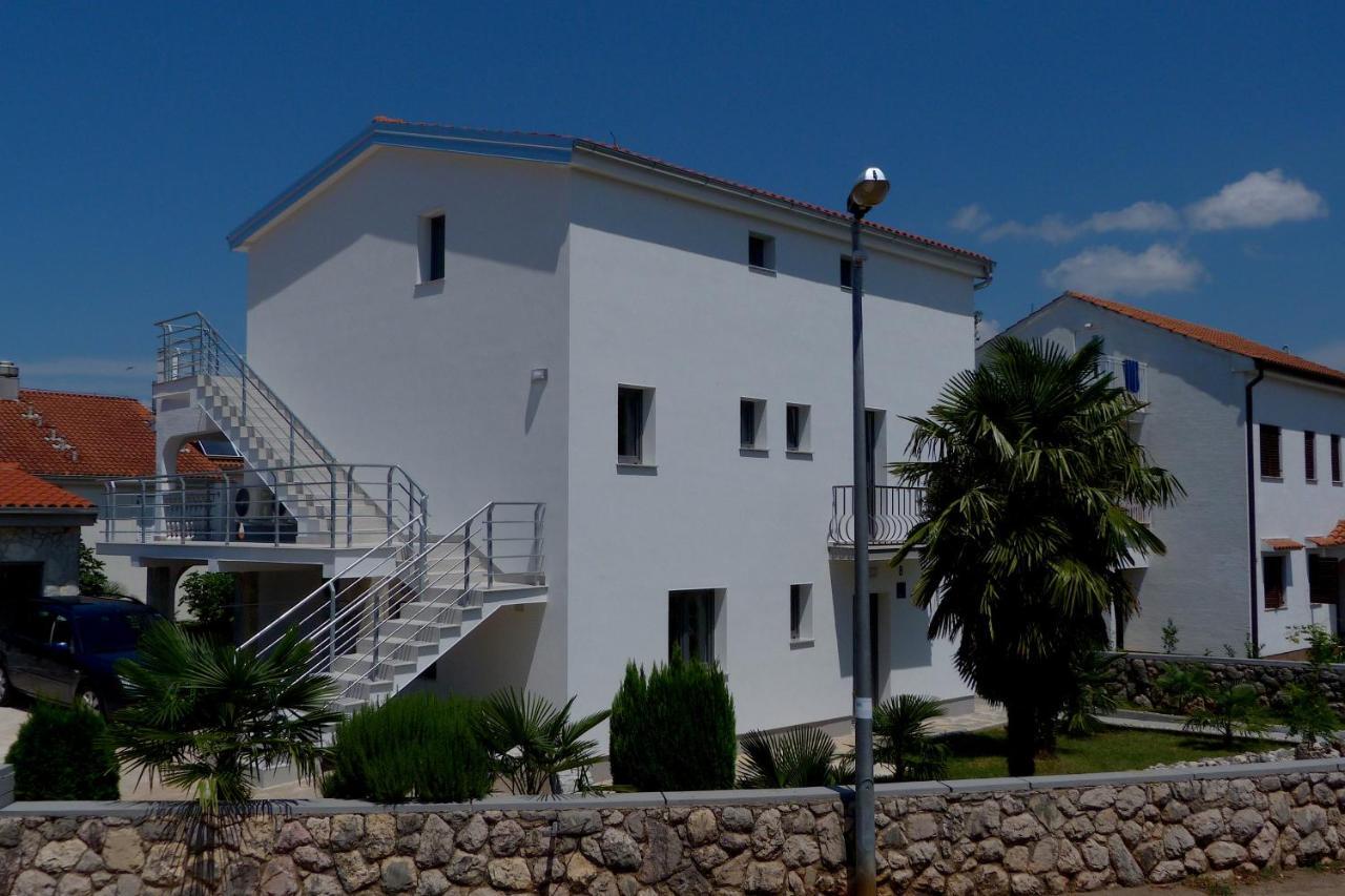 Apartments Monja & Dadi, Malinska, Vantacici Exteriér fotografie